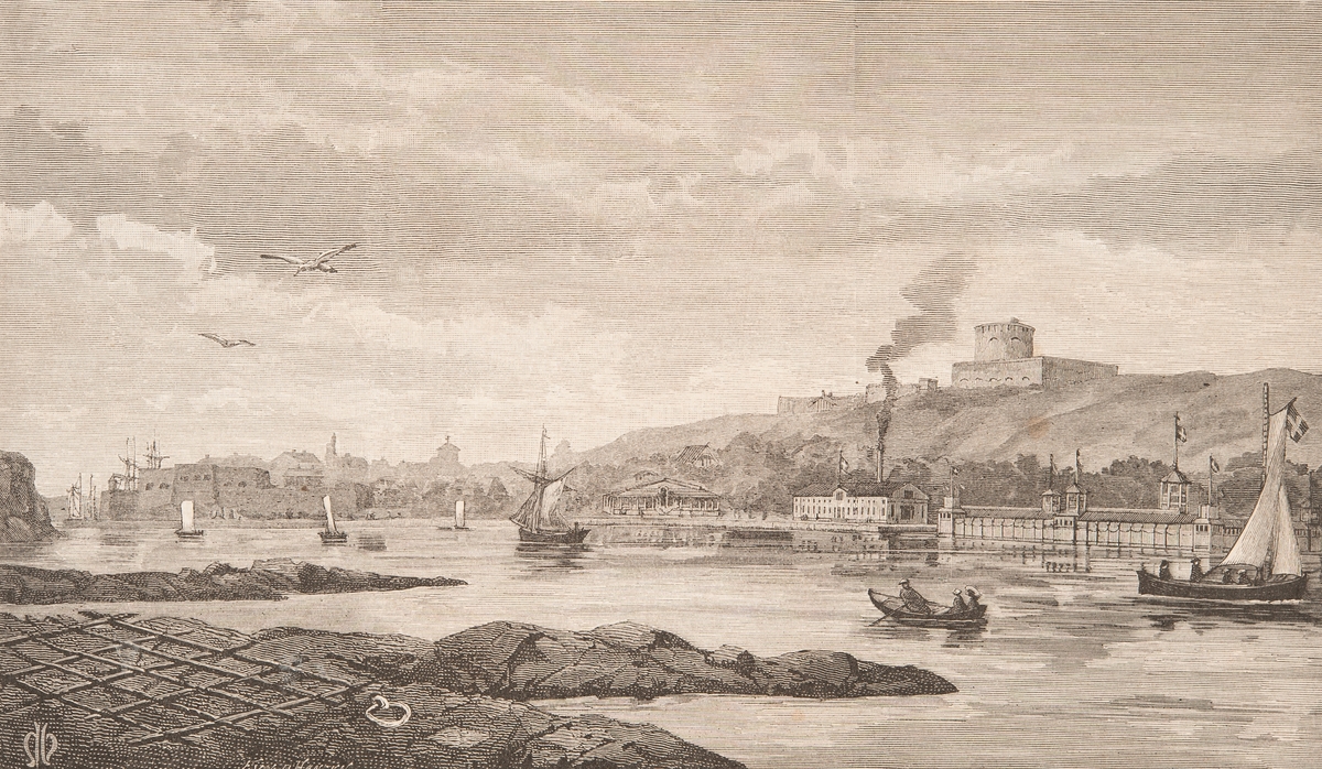 Marstrand med societetshus och varmbadhus och kallbadhus. Ovanför syns Karlstens fästning.