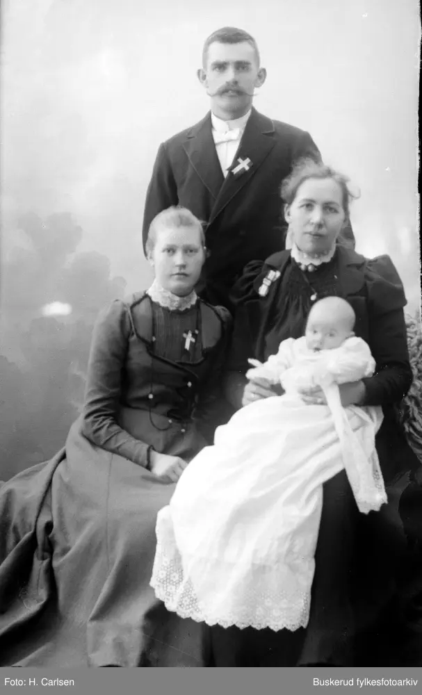 Hr. Halvorsens famlilie. 
dåpsbarn