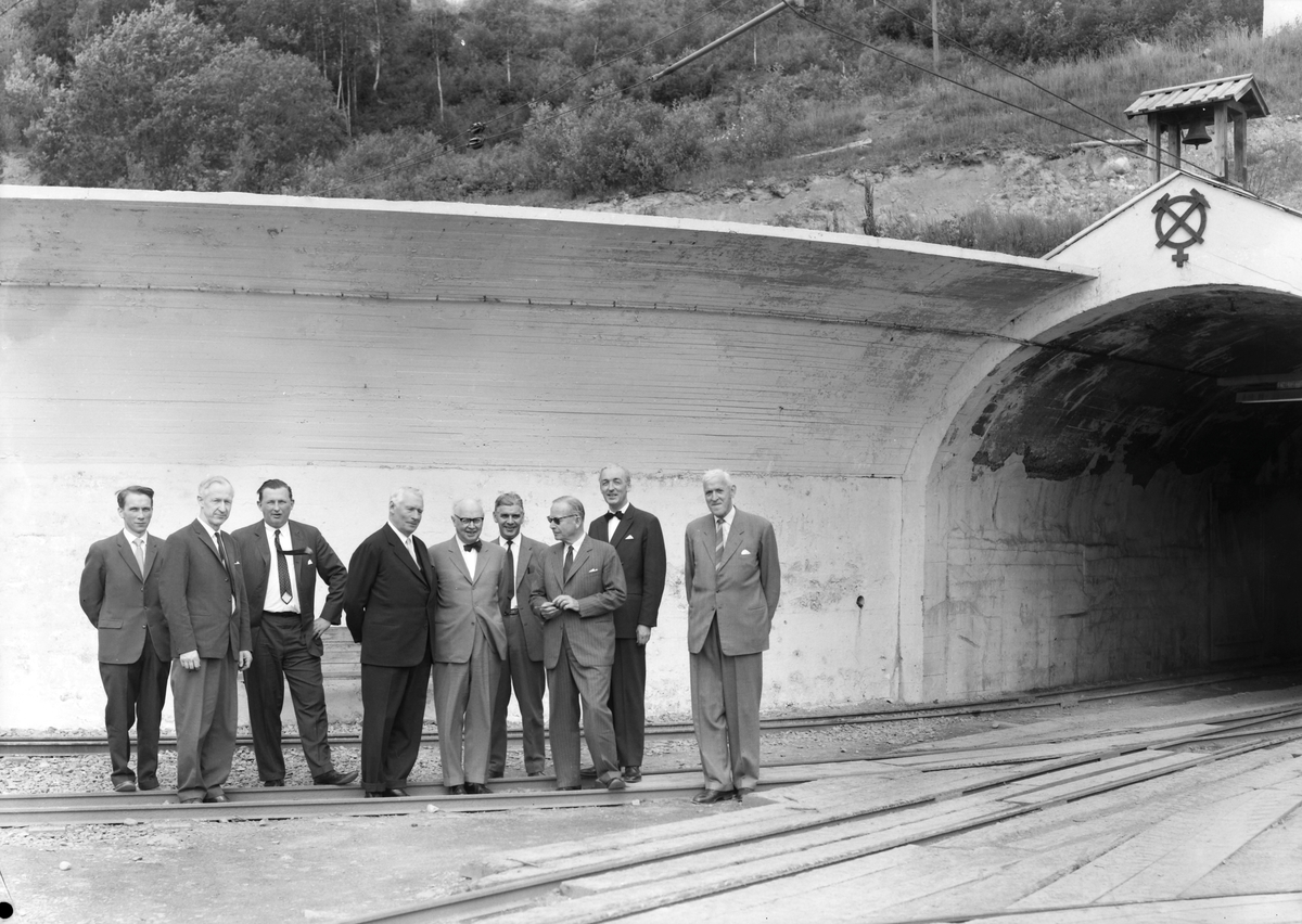 Besøk i Løkkengruva