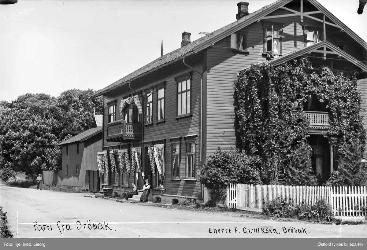 Rangsetergården i Niels Carlsens gate 21 i Drøbak. Bygget i 1891 etter brannen i Reiersengården, samme sted i Drøbak.