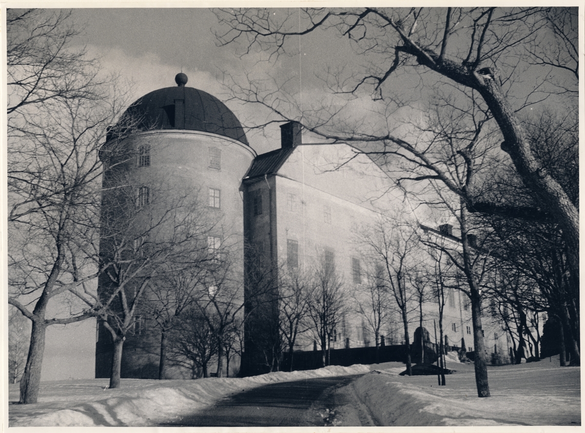 Uppsala slott, stadsdelen Fjärdingen, Uppsala 1945