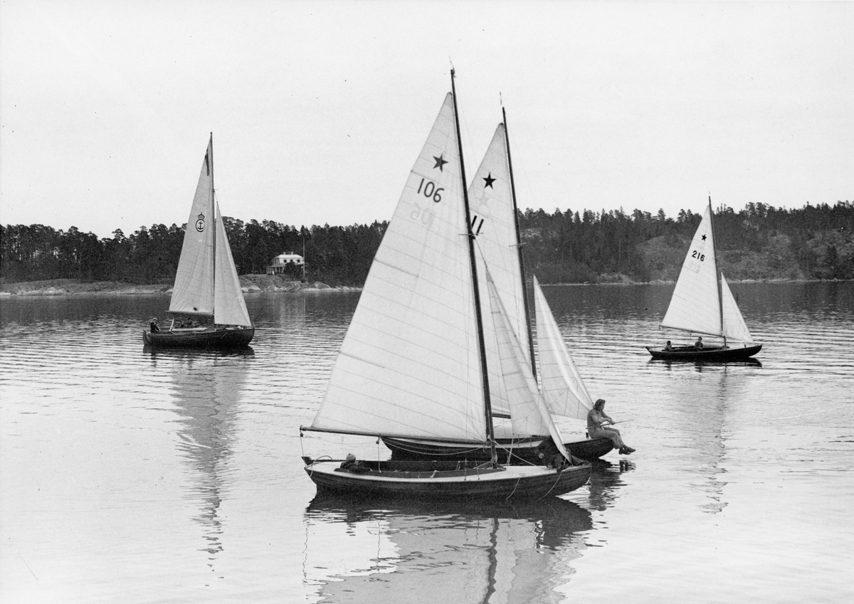 Stjärnbåten METEOR under KSSS poängseglingar hösten 1943.