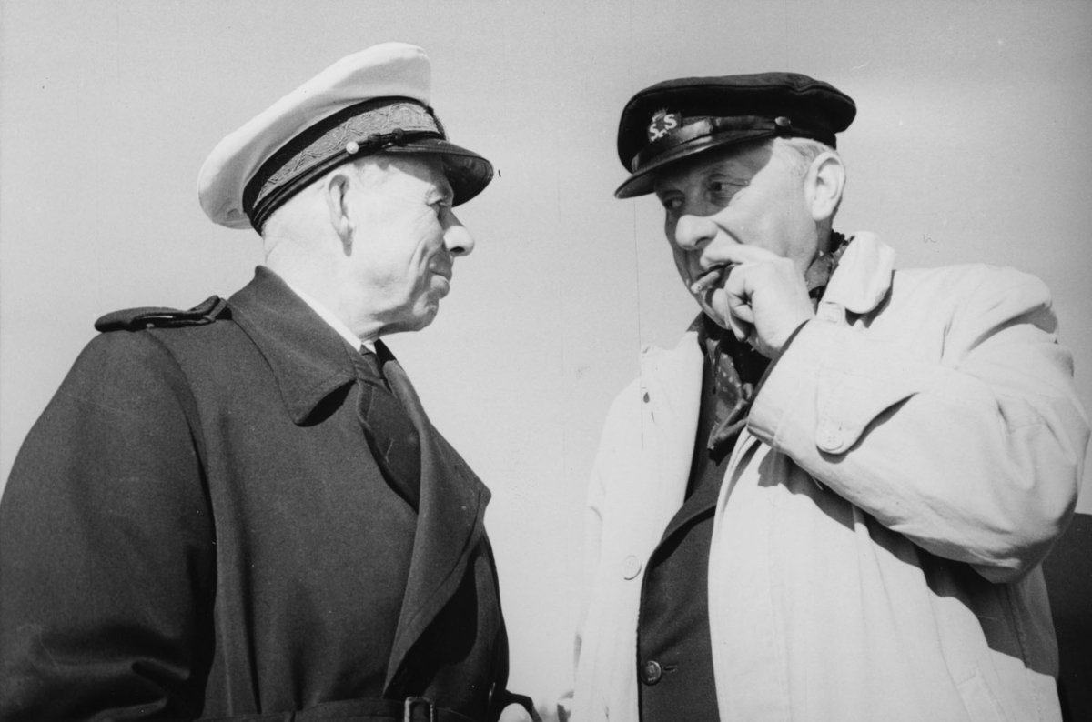 "K G Hamilton + Ivar Bohrn ["Ivar Bohrn" överstruket] Gunnar Hagenius"