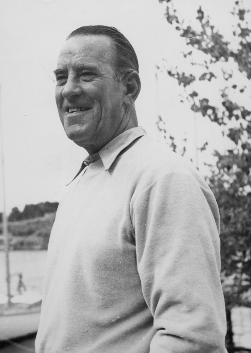 Harald "Flaxen" Zetterström (d. 1955), finsk seglare och Sandhamnsgäst på 30- och 40-talen