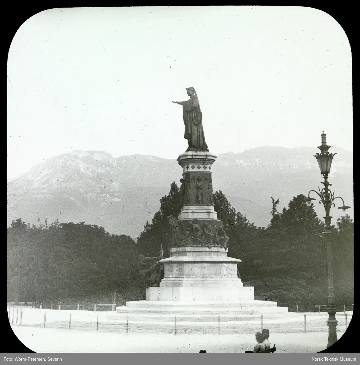 Dantes monument i Trient, Tyrol