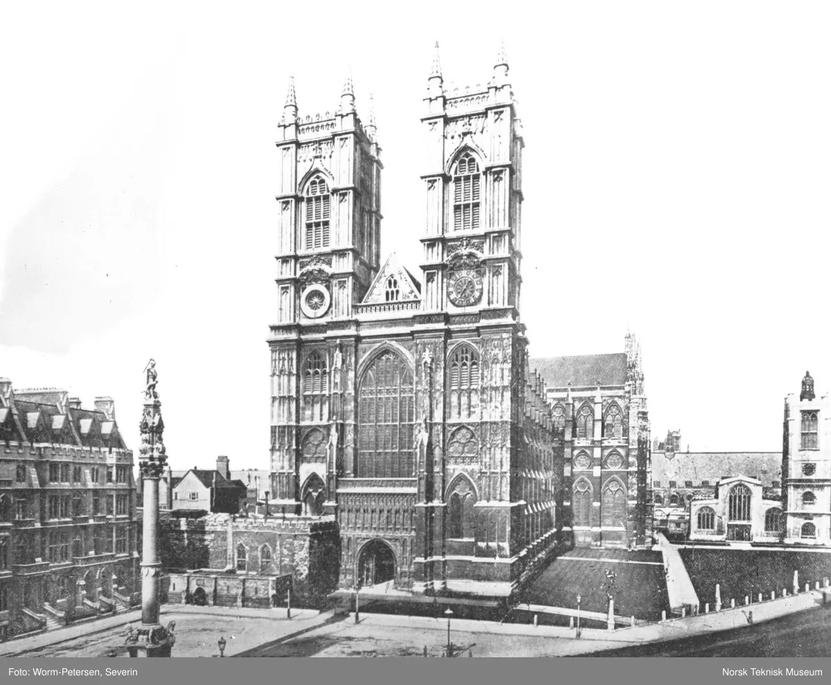 Crystal Palace og Westminster Abbey, London