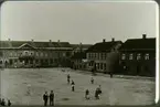 Stora torget, Lundbergs hus och södra sidan av torget.