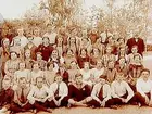 Almby skola, 46 skolbarn.
Lärare Lundell