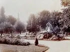 Centralparken med statyerna Befriaren och Carl XIV Johan.