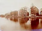 Fyra fyravåningar bostadshus.