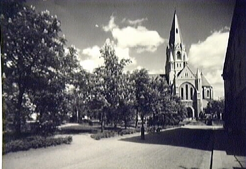 Olaus Petri kyrka. 
Bilden tagen från Olaus Petri kyrkogata.
