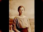 En kvinna, bröstbild.
Olga Eriksson