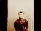 En kvinna, bröstbild.
Ester Pettersson