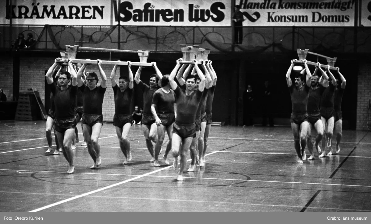 Gymnastik 31 mars 1980.
Gymnastikföreningen Kents Gubbars uppvisningsprogram som man kallade för Bänkprogrammet. Ledaren var Kent Fromell.