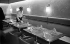 Teatergrillen den 11 mars 1965.

I restaurangen.