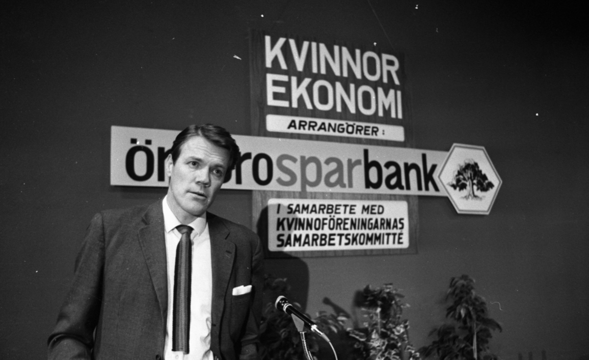 Fotboll, kvinnor ekonomi Per Holmberg Ria Wägner, SSU distriktet 3 april 1967