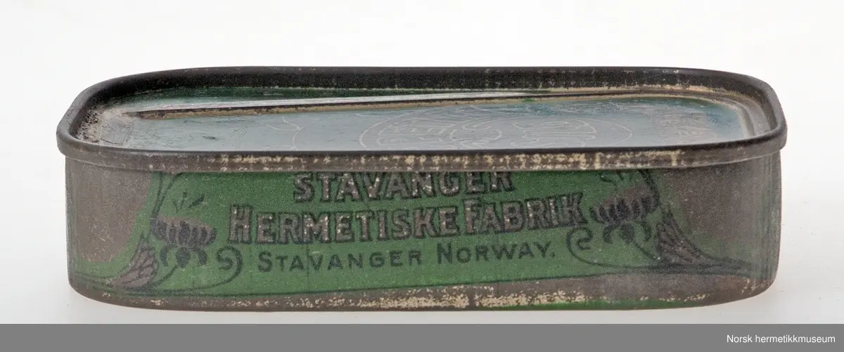 3 korslagte fisker, medaljer