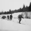 Manover i Bergslagen. Bildsida.
12 mars 1955