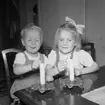 Familjen Skarp, Norra Ås vägen 29.
11 december 1954.