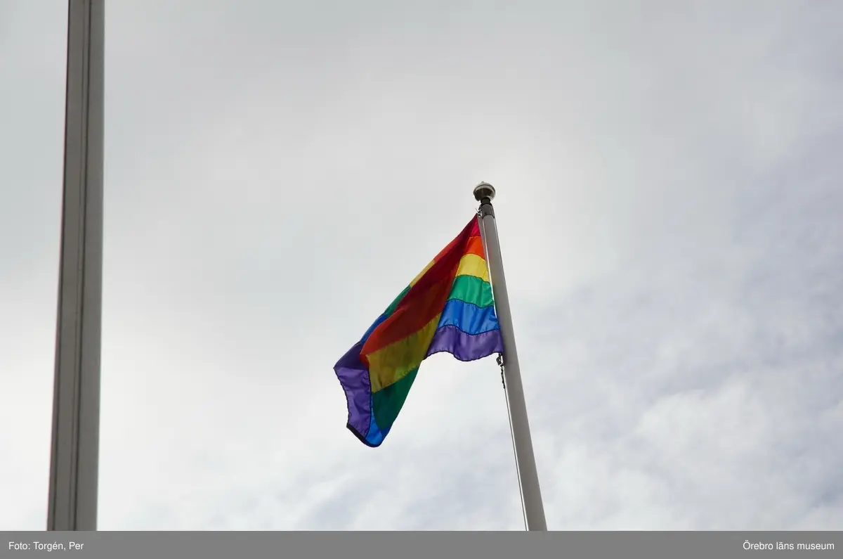 Dokumentation av Örebro Pride 2013, den 31 augusti 2013.
Barnaktiviteter stadsparken.