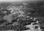 Flygfoto över Röfors.
Bilden tagen för vykort.