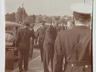 Invigning av Idrottshuset 1946. Här kommer kronprins Gustav Adolf med landshövding Bror Hasselroth.