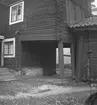Bostadshus, Kyrkogårdsgatan 26, Örebro.
13 september 1945