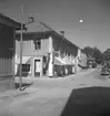 Bostadshus och affärsbyggnader. Kungsgatan 48, Lindesberg.
juli - augusti 1955.