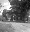 Vikersgården.
25 juni 1958.