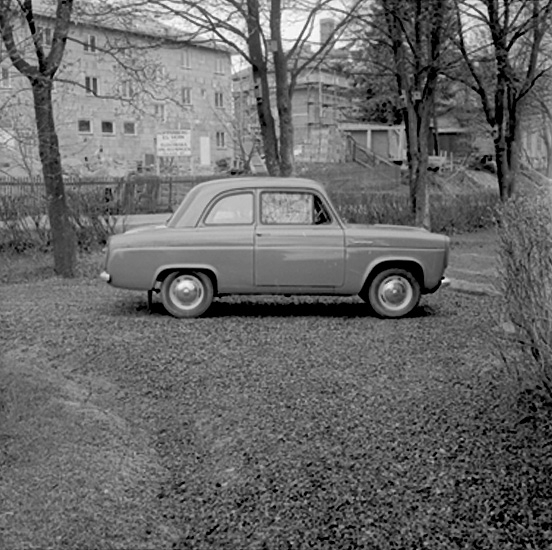En bil av märket Ford Anglia 1953-56.