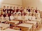 Vasaskolan, klassrumsinteriör, klass 4Ap, sal 10.
30 skolbarn och lärare David Wählby.