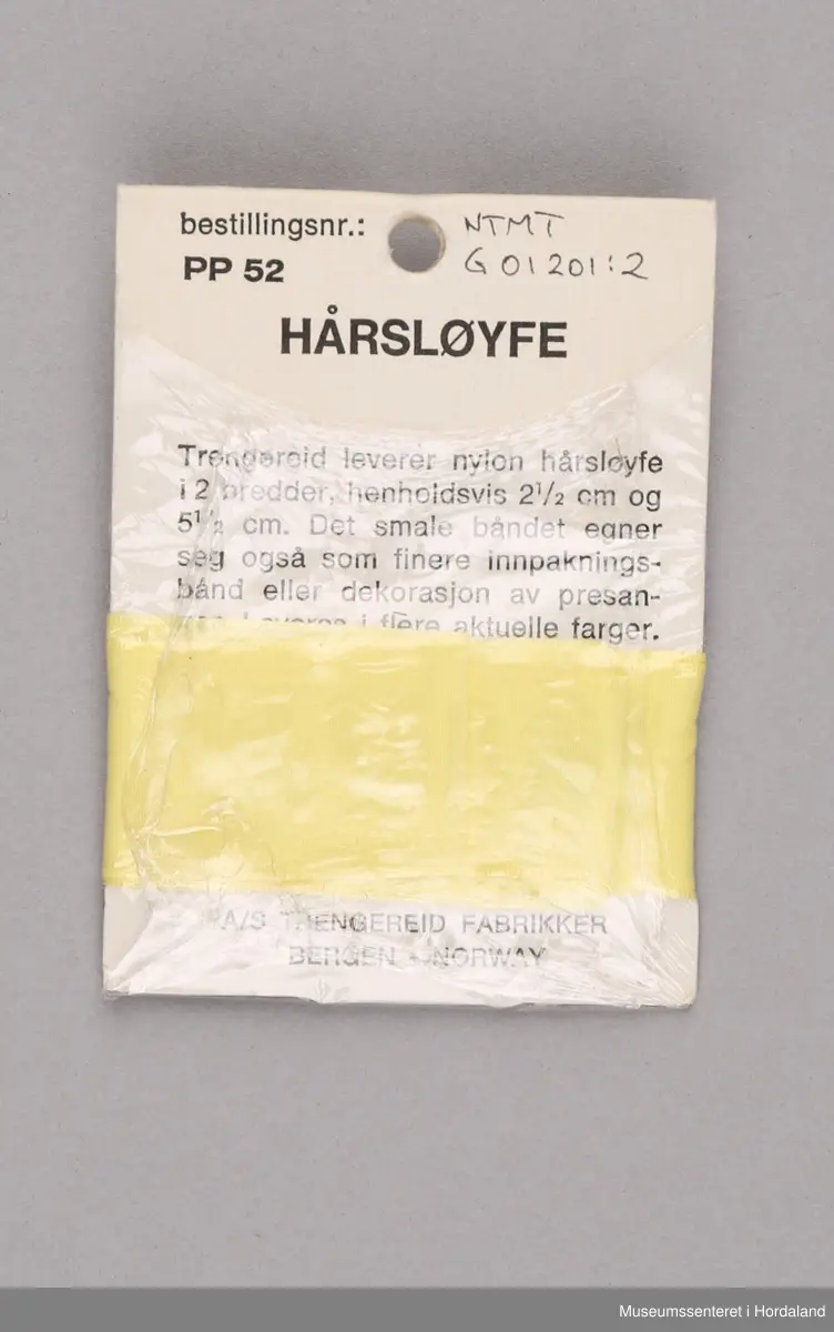 Tre stk pakker med hårbånd/hårsløyfe.