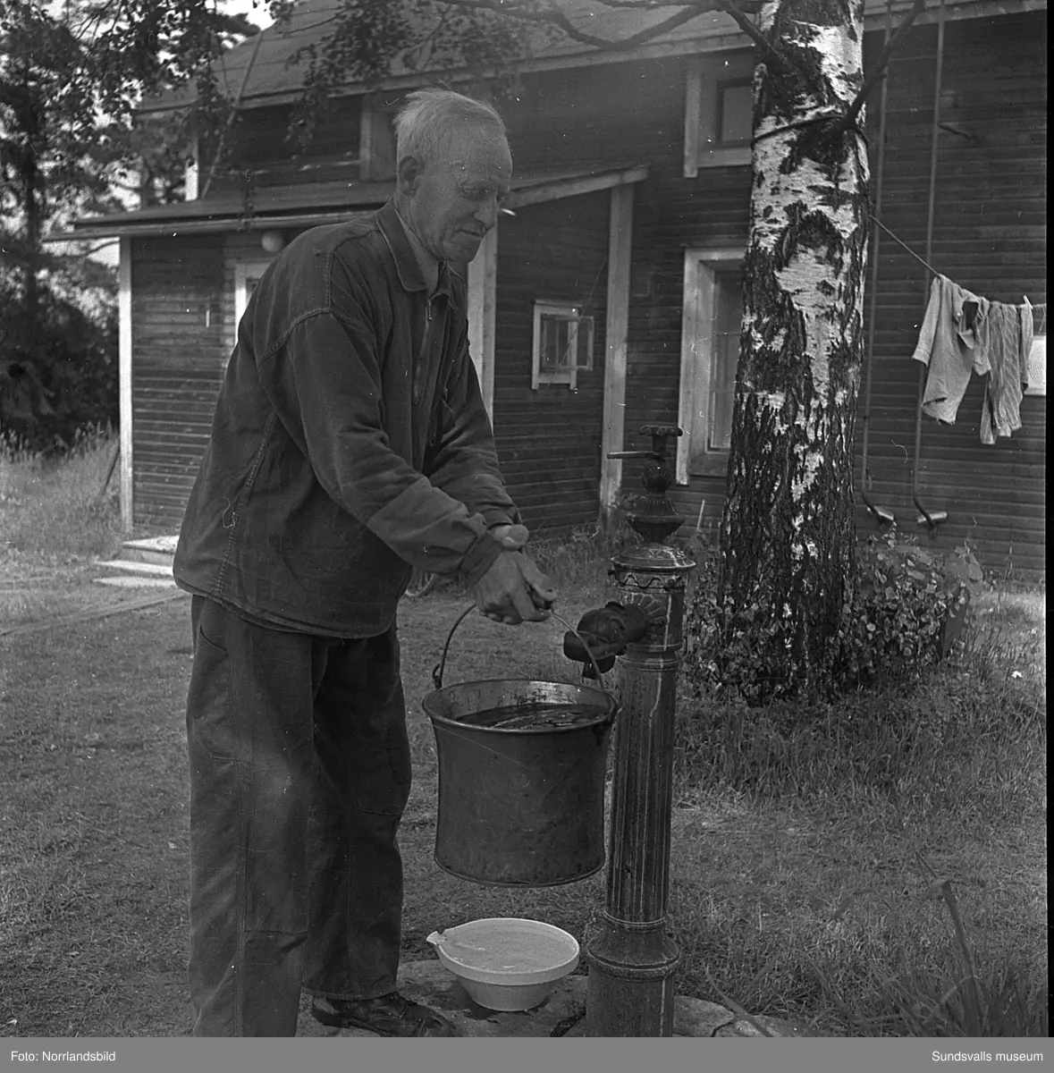 Gamla bostäder i Kubikenborg.
