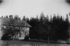 Envånings bostadshus.
Erik Theon Olssons bostad.
Bilden tagen i början av 1920-talet, eller före 1920.