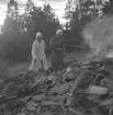 Pyromanbränderna i Kopparberg den 19 juni 1961. Brandsläckning.