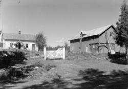 Løten Almenning. Gardsbruk, Kongletorp nordre i Nordbygda. O