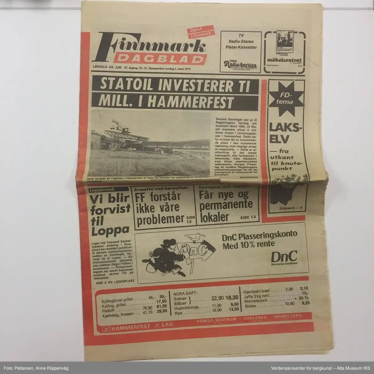 Omfatter: Norsk ukeblad nr.37/1972, Hjemmet nr.36/1972, Illustrert nr.14/1962, Fredhöis Skib o hoi nr.5/1959, Kvinner og klær nr.30/1954, Alle kvinners blad nr.42/1954, nr.46/1955, nr.36/1972, nr.37/1972, Se og hør nr.21/1984, Romantikk julenr.1970 og 1971, Barnehelg julen 1959, Lys - det illustrerte morsdagshefte 1960, Finnmark Dagblad 9/8 1976, 1/3 1979