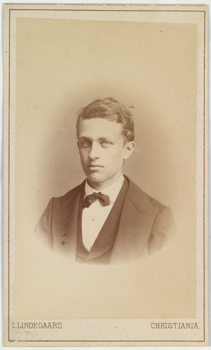 Portrett av Mogens Mathiesen.