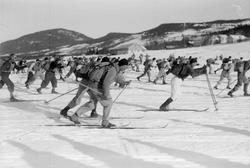 Birkebeinerrennet fra Lysgårdsjordet 1935. Bl.a.Brodal