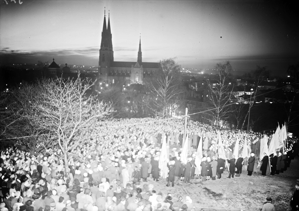 Valborgsmässofirande, Slottsbacken, Uppsala 1947