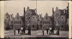 Stereobild med motiv från Stockholmsutställningen 1897.
Gamla Stockholm, Stortorget.