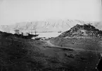 Skioptikonbild från A.W. Cronquists besök i Baku- oljedistrikt 1903.