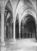 Skioptikonbild med motiv från kyrkan i Mont Saint-Michel.
Bilden har förvarats i kartong märkt: Resan1908 XIV. St. Michel 7. Dinan 1.. Text på bild: 