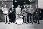 Dansband. Zeldéns orkester Skaraborgs regementes dansbana 1925. Alvar 