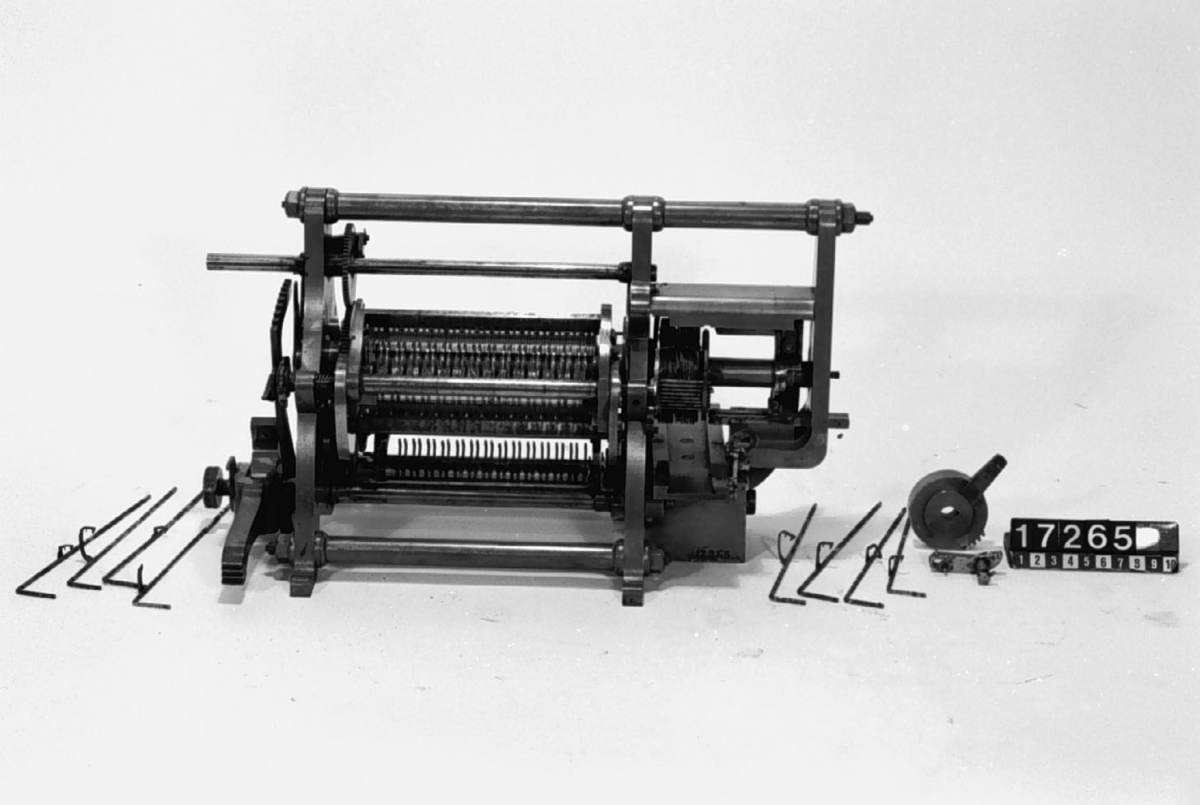 Tables with precomputed values were crucial in any field where manual calculations were performed. Charles Babbage believed that a machine capable of calculating and printing such tables would be highly beneficial. In 1821, he proposed "the Difference Engine," a calculating machine for printing tables. Although it was never fully realized, the idea had been planted. In Sweden, Georg Scheutz managed to create a prototype for printing tables in 1853, which was patented in the United Kingdom in 1854. Wiberg, on the other hand, corresponded with Babbage about the construction of his machine, which was completed in 1875.