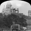 Skioptikonbild med motiv från kyrkan Sacre Coeur i Paris.
Bilden har förvarats i kartong märkt: ?