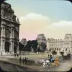 Kolorerad skioptikonbild av Louvren, Paris. Bilden är tagen från Pl. du Carrousel.