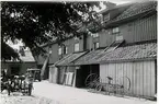 Wibergs gård. Porten mot Nygatan och Köttorget togs upp 1939.