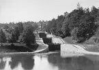 Nya slusslinjen i Trollhätte kanal på 1880-talet.