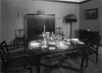 Bygge och Bo-utställningen i Östersund 1929. Dukat bord i matsal.